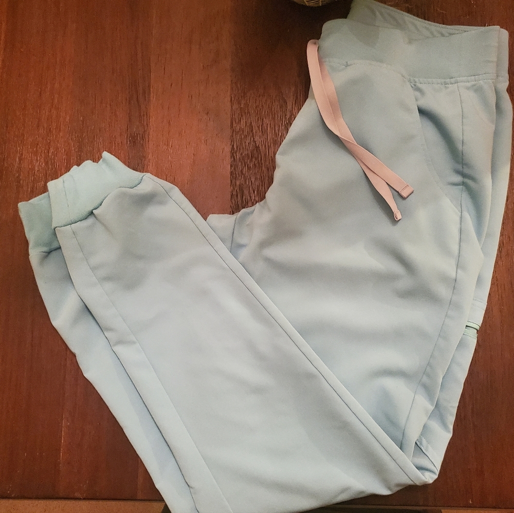 Figs zamora scrub pants